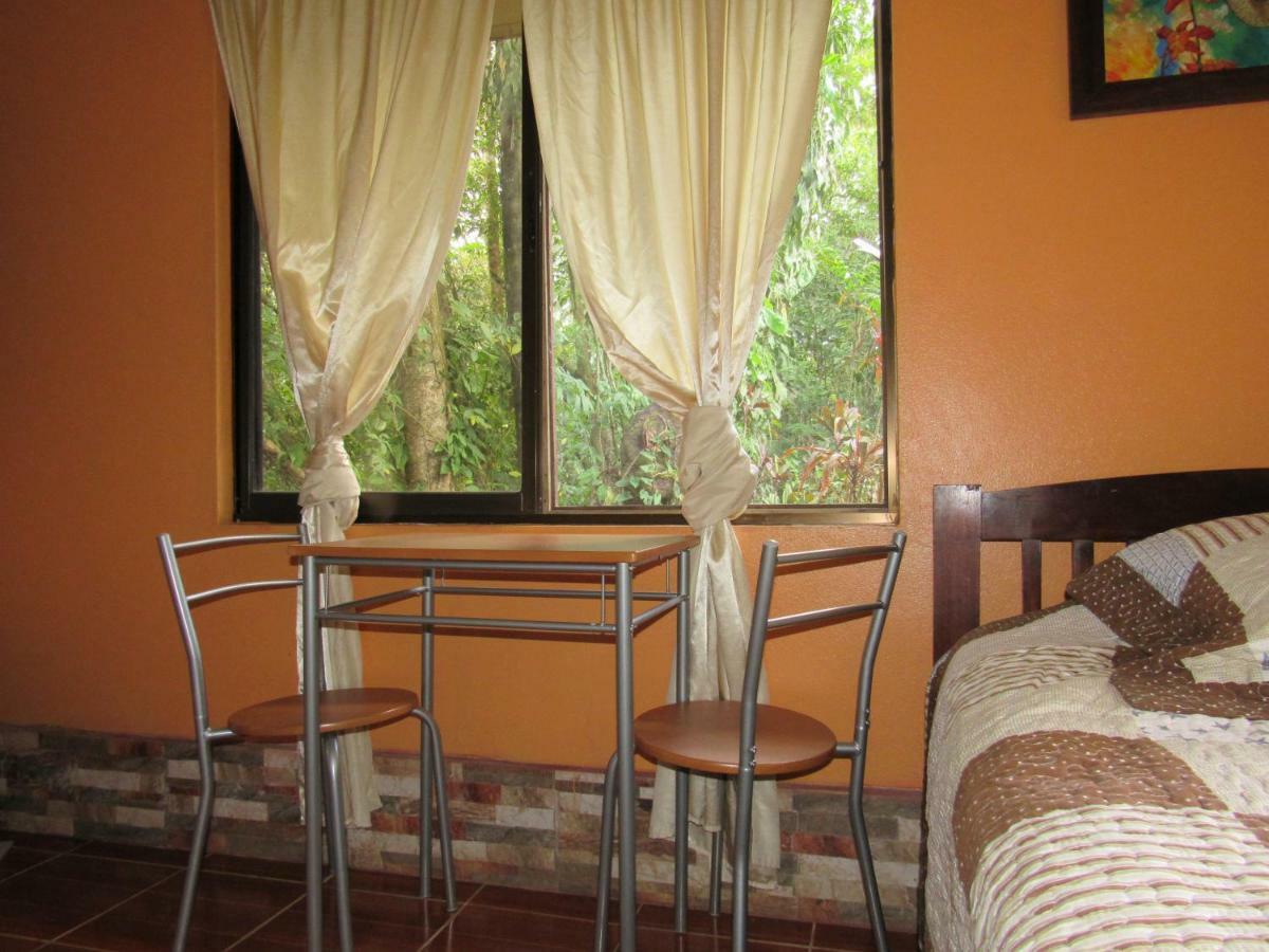Finca Verde Lodge Bijagua Exterior photo
